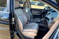 2.4 L 4 Cyl Engine Vehicle Options: Leather Interior, Sunroof, Rear Back Up Camera, Touch Screen Rad... (image 6)
