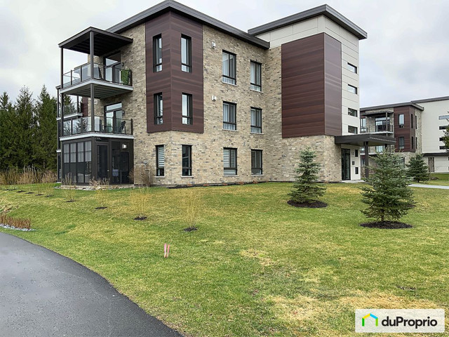 525 000$ - Condo à vendre à Bromont dans Condos à vendre  à Granby - Image 2