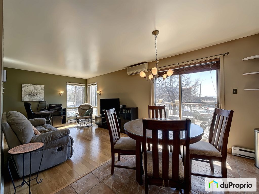 $294,999 - Condominium for sale in Anjou — photo 1