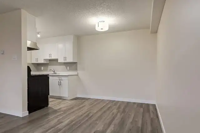 Affordable Apartments for Rent - Eighty Nine Collins Apartments  in Long Term Rentals in Medicine Hat - Image 10