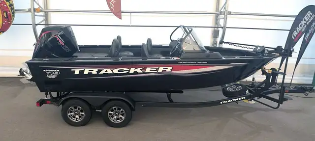 2026 TRACKER Targa V-19 Combo Tournament Edition fishing boat in Powerboats & Motorboats in Calgary - Image 6