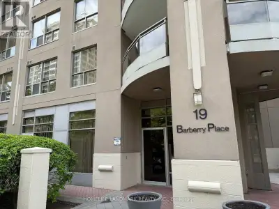 702 - 19 BARBERRY PLACE Toronto (Bayview Village), Ontario