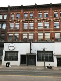 1000sf DOWNTOWN Commercial/Studio Office - Richmond at York