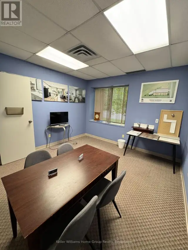 E - 265 BRIDGE STREET Centre Wellington (Fergus), Ontario in Commercial & Office Space for Rent in Oakville / Halton Region - Image 8