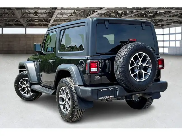 2024 Jeep Wrangler SportS 2 Dr | 12\" Screen | CarPlay | Tow Pkg in Cars & Trucks in Mississauga / Peel Region - Image 13