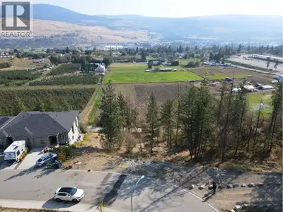 Duplex Lot available in Sage Glen area of Lake Country. All services at lot line and ready to build....