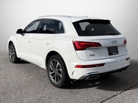 This Audi Q5 delivers a Intercooled Turbo Gas/Electric I-4 2.0 L/121 engine powering this Automatic... (image 8)