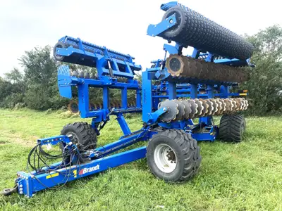 41' High Speed Discs, Notched Front, Nothced Rear, Rubber Roller, 750/45R22.5, 600/50R22.5. At David...