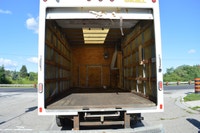2021 FORD E-450 SUPER DUTY CUBE VAN E-450 Super Duty 176 DRW 119,377 KM Now Only $29,950. Leasing av... (image 8)