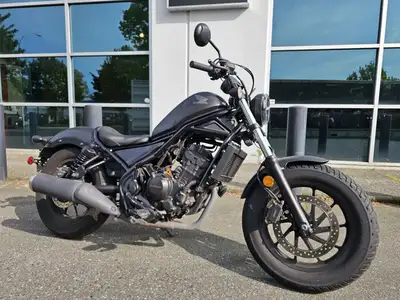 Get into riding for less; corrosion in areas on the motorcycle, and an accident claim on title. Clai...