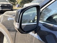 This Toyota Grand Highlander Hybrid Limited delivers a Gas/Electric I-4 2.5 L/152 engine powering th... (image 5)