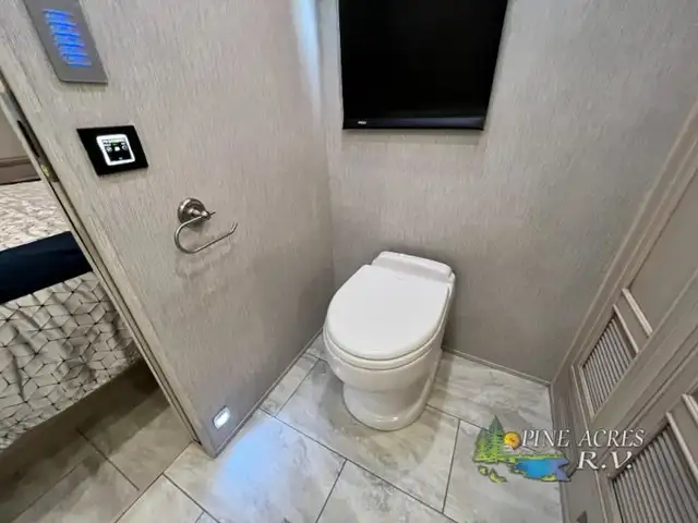 2023 Newmar Kountry Star 4037 Diesel Pusher 360 h.p. in RVs & Motorhomes in Moncton - Image 67