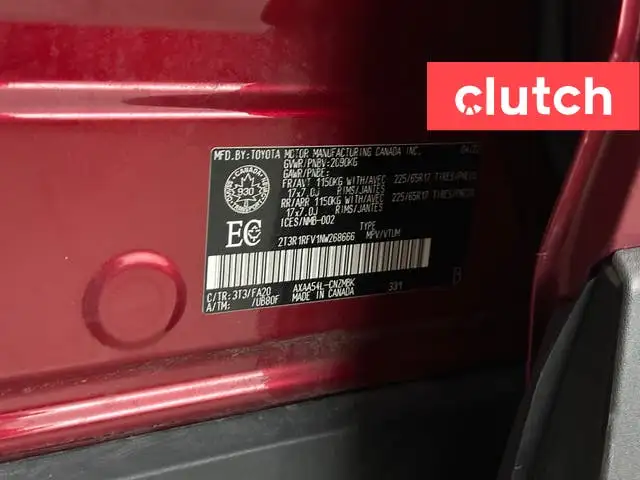 2022 Toyota RAV4 XLE in Cars & Trucks in Bedford - Image 42