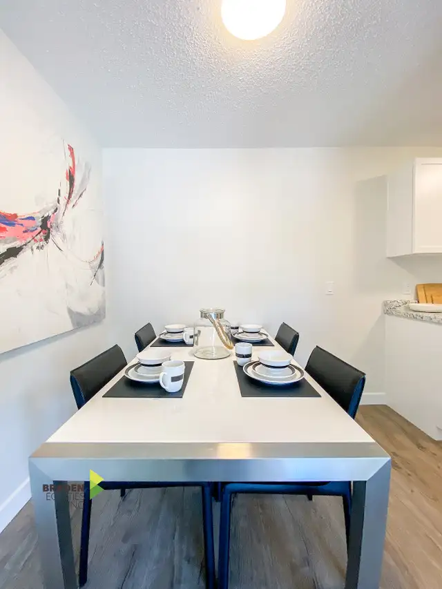 Strathcona Apartments - 1 Bedroom Apartment for Rent in Long Term Rentals in Edmonton - Image 19
