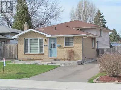 48 LARCHWOOD Circle Welland, Ontario