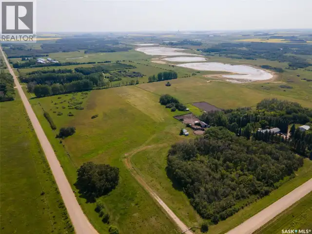 Isle Acreage 2.5 H Vanscoy Rm No. 345, Saskatchewan in Land for Sale in Saskatoon - Image 3