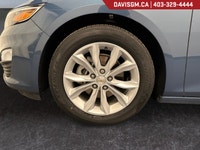 The 2025 Chevrolet Malibu 1LT blends sleek sedan styling, everyday comfort, and smart technology int... (image 8)