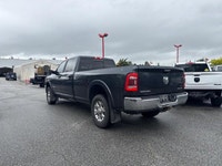 *** PRICED TO CLEAR! *** Snag this --------- on the cheap from our Maple Ridge Chrysler Value Corner... (image 4)
