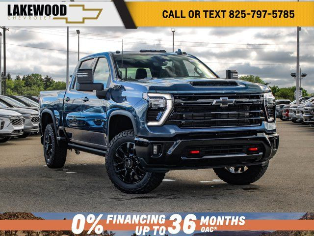2025 Chevrolet Silverado 3500HD LTZ | Tonneau Cover in Cars & Trucks in Edmonton