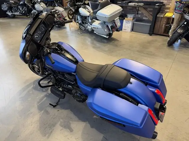 2026 Harley-Davidson FLHX - Street Glide in Sport Touring in Saskatoon - Image 6