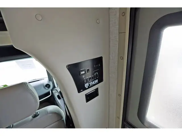 2022 Thor Motor Coach Quantum KM24 1 extension ! Sprinter Merced in RVs & Motorhomes in Laval / North Shore - Image 23