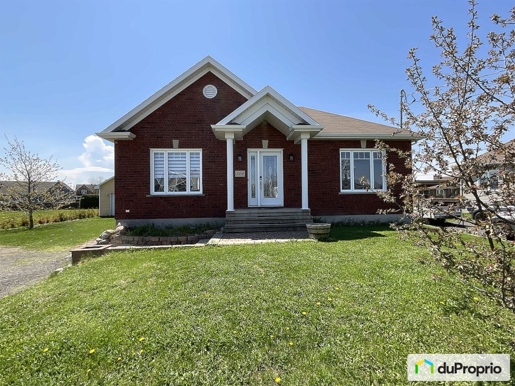 $405,000 - Bungalow for sale in Laurier-Station — photo 2