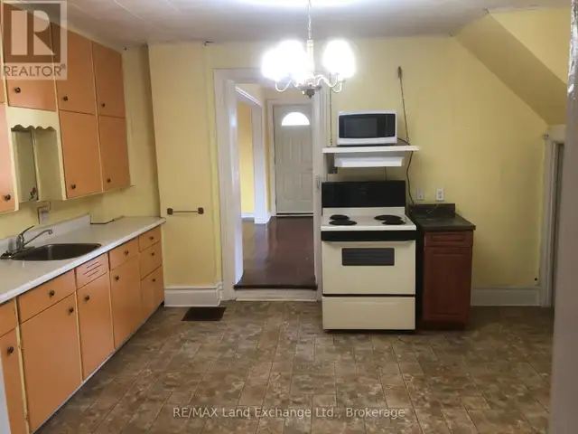 204 AMELIA STREET Brockton, Ontario63007360605187122
