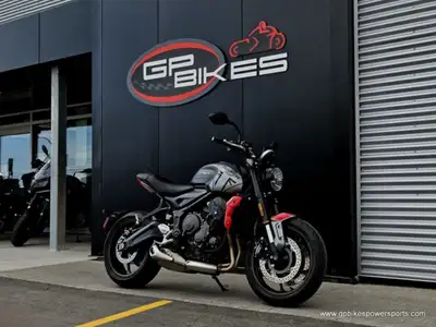 No money down.Credit approved in minutes* OACJust...CLICK HERE 2023 Triumph Trident 660 Silver Ice D...