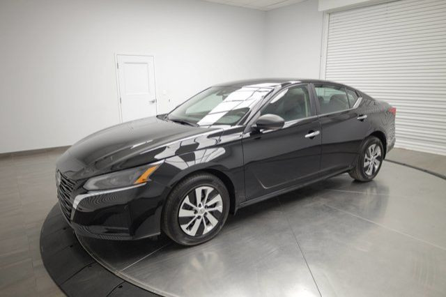2024 Nissan Altima S in Cars & Trucks in Calgary - Image 4
