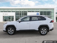 * LED projector headlights, roof rails * 8-way power driver's seat with lumbar support, heated front... (image 1)