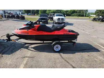 2017 Sea-Doo 2017 RXT X 300 2017 SEADOO RXT X 300, EXCELLENT CONDITION, CUSTOM SEAT. 103 HRS. FULLY...