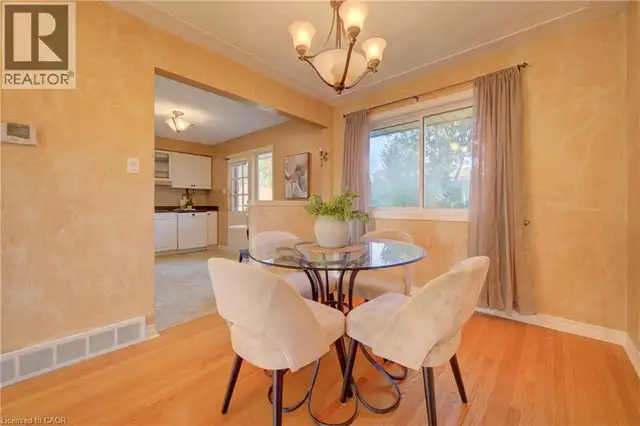 79 GAY Crescent Kitchener, Ontario in Houses for Sale in Kitchener / Waterloo - Image 9