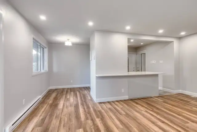5.5 Style Condo, Open Concept, Semi-Furnished, Pierrefonds 1780$62863327873539124