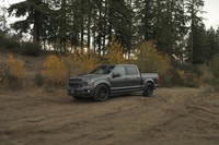 Take command of the road with this robust and stylish 2019 Ford F-150 Lariat, proudly presented in a... (image 5)