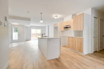 Nouveaux Appartements 5 1/2 à louer à Granby - Rez-de-Jardin