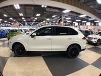 SUV ........ PLATINUM EDITION ........... 3.0 LITER 6-CYLINDER TURBOCHARGED ENGINE WITH 300 HP AND 2... (image 3)