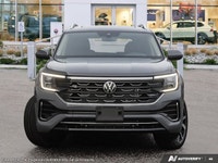 TITAN BLACK/SILVER PREMIUM LEATHER SEATING SURFACES,CAPTAIN'S CHAIRS PACKAGE,PURE GRAY,Turbocharged,... (image 1)
