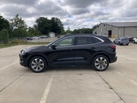 This Ford Escape has a powerful Turbo Gas 4cyl 2.0L engine powering this Variable transmission. Powe... (image 9)