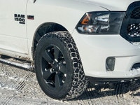 - 5.7 L HEMI V8 - 4x4 - Android Auto / Apple CarPlay - Running Boards *Find your next used vehicle a... (image 3)