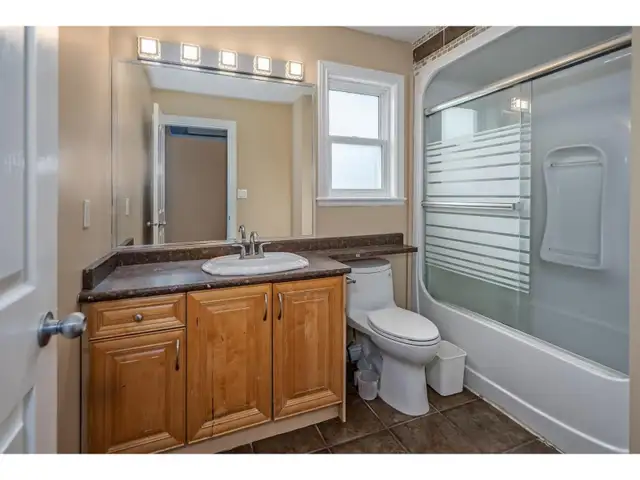 11632 82 AVENUE Delta, British Columbia in Houses for Sale in Richmond - Image 38
