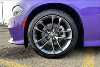 5.7 L 8 Cyl Engine Vehicle Options: Leather Interior, Sunroof, Blind Spot Monitoring, Apple Or Andro... (image 8)