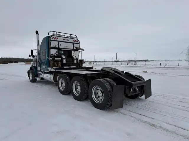 2018 KENWORTH T800 in Heavy Trucks in Kamloops - Image 10