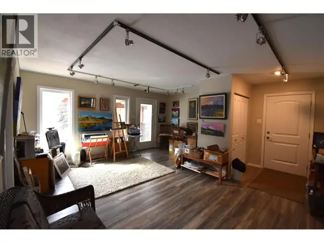 1055 HUDSON BAY MOUNTAIN ROAD Smithers, British Columbia in Houses for Sale in Smithers - Image 10