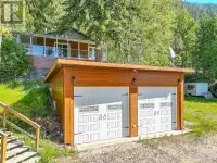 8 Old Town Road Sicamous, British Columbia