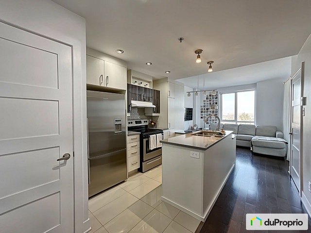 $349,000 - Condominium for sale in Chomedey — photo 1