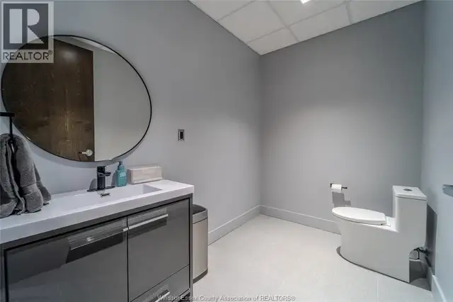 4510 Rhodes DRIVE Windsor, Ontario in Commercial & Office Space for Rent in Windsor Region - Image 15