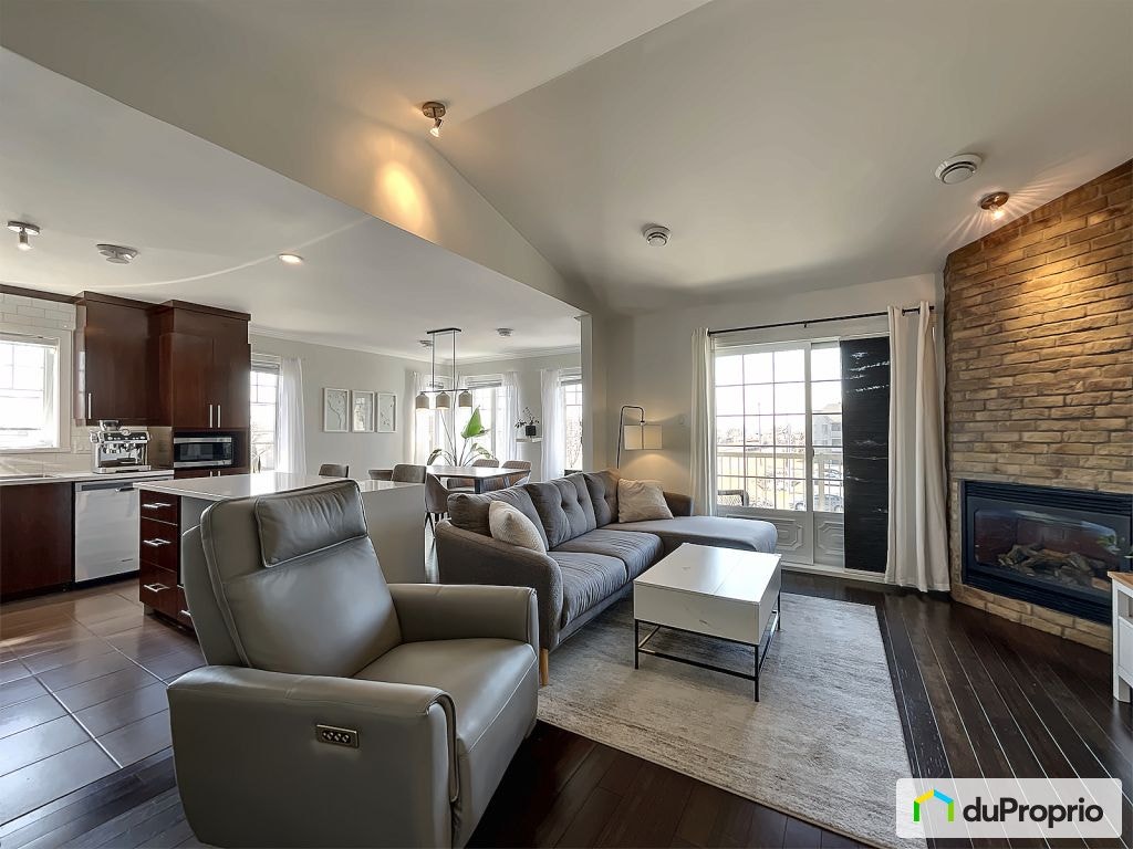 $399,900 - Condominium in St-Jean-sur-Richelieu (St-Luc) — photo 1