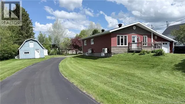 3 Rue Theriault Rivière-Verte, New Brunswick in Houses for Sale in Edmundston - Image 2