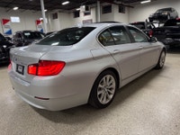 OPTIONS: BLUETOOTH - BACKUP CAMERA - SIDE-VIEW CAMERA - KEYLESS START - COMFORT ACCESS - HEATED SEAT... (image 5)