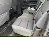 One Owner, Kodiak Edition, Z71 Pkg, Tow Pkg w/Brake Controller, 5.3L, Front Heated Power Buckets Sea... (image 4)